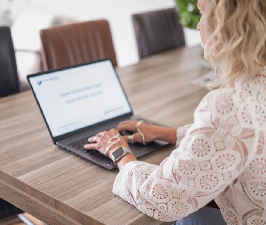 Ervaringsdeskundigen helpen ReumaNederland 